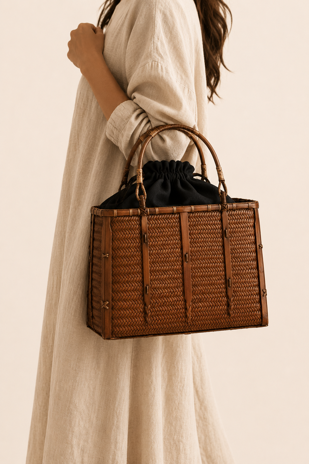 Handwoven Bamboo Tote For Effortless Everyday Natural Style